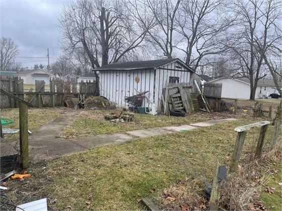 731 Rocky Springs Rd, Beech Bluff, TN 38313